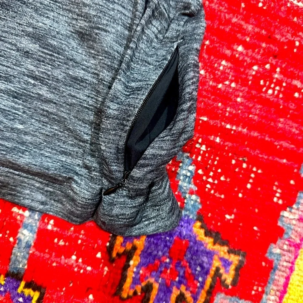 LULULEMON Dark Grey Unique Back Tank Sz 4